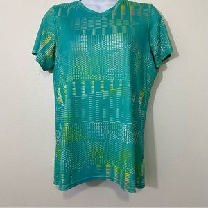 Patagonia Ladies Size Small Short Sleeve Top